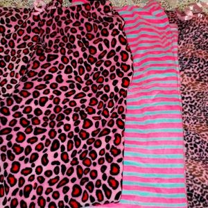 Bundle of home/pajama pants